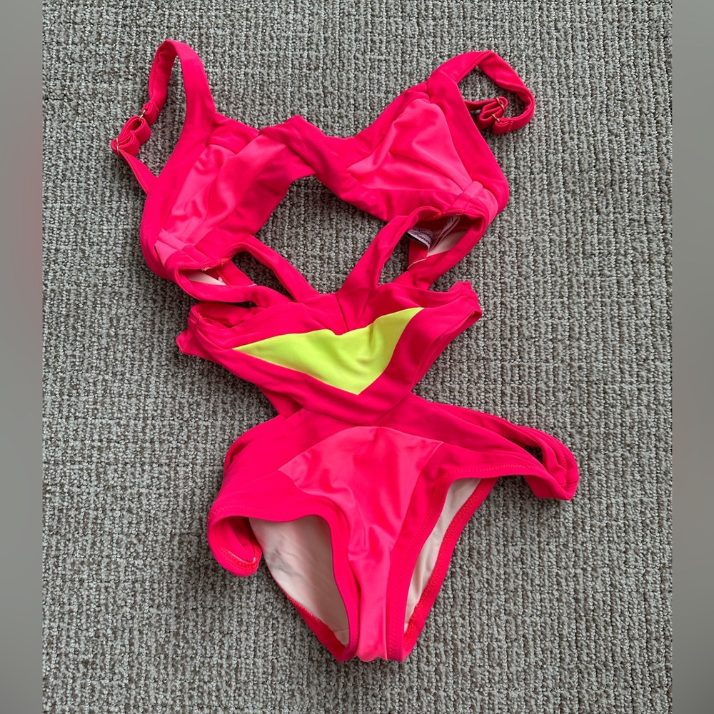 Gent provocateur one piece